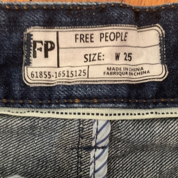 Free People Jean Shorts - Picture 3 of 3